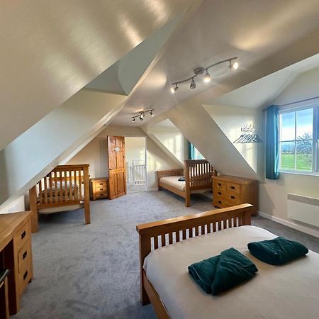 The Cow Shed Apartment Нарбърт Екстериор снимка